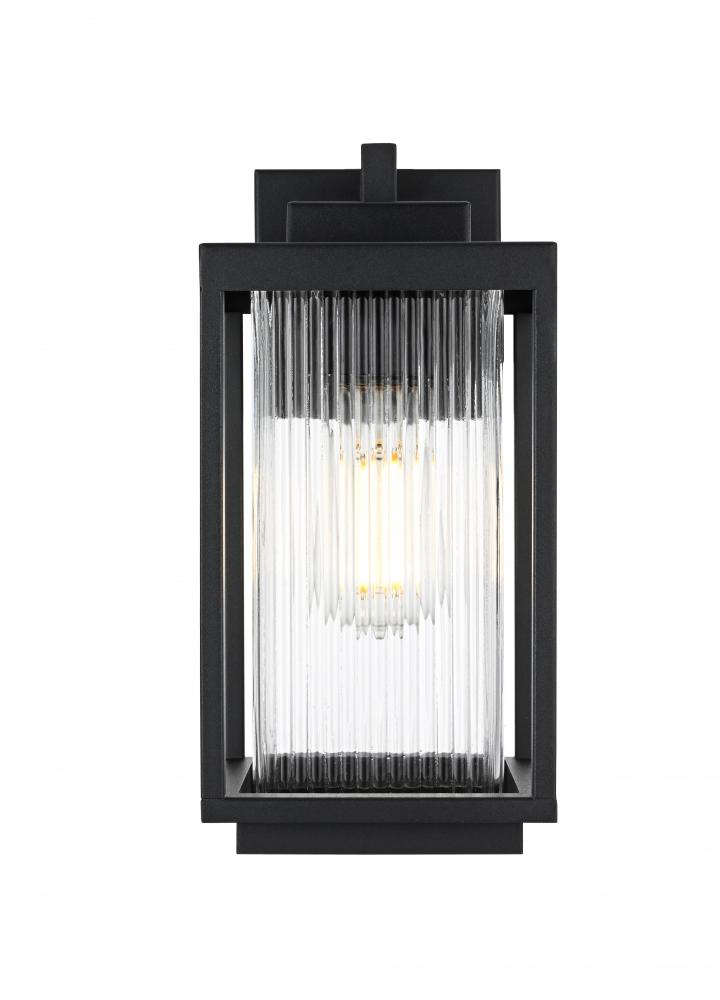 Ludlow 7 inch Outdoor Pendant in Black